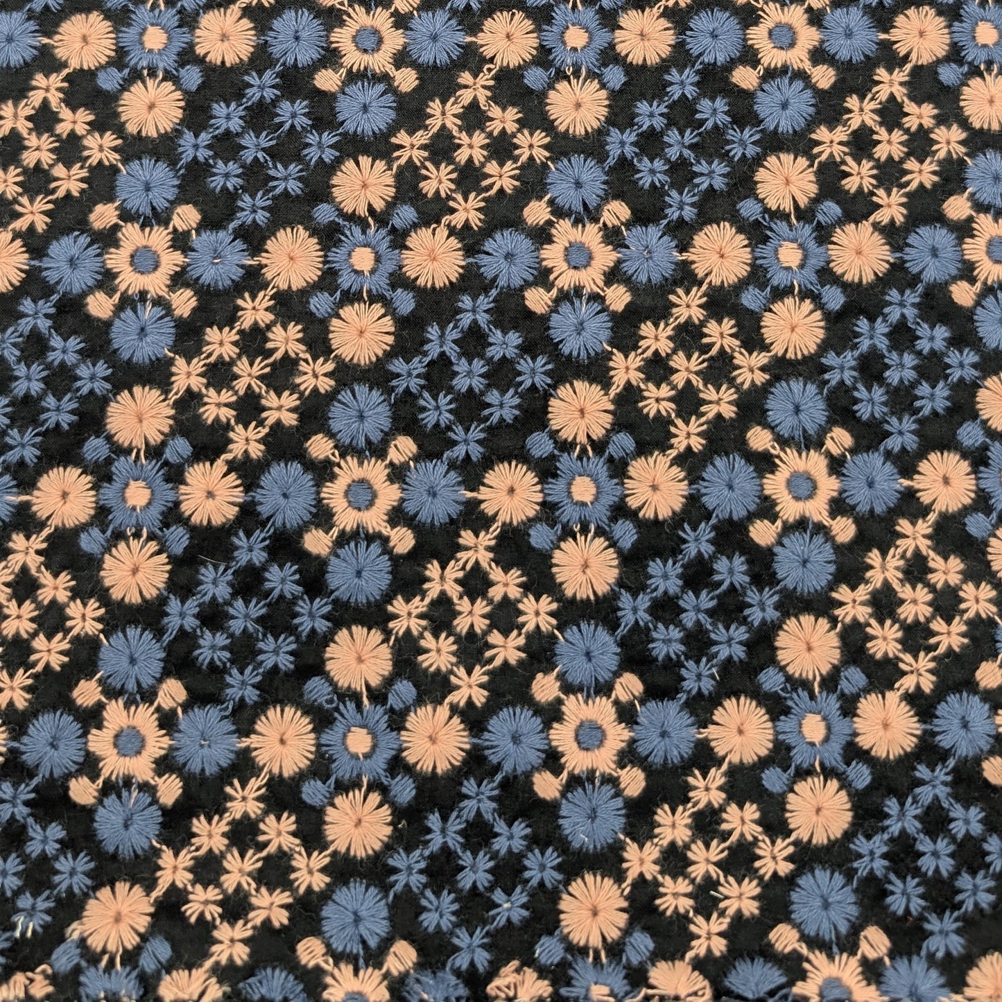 HOKKOH Cotton Two Tone Embroidery Flowers 8026-1883-1