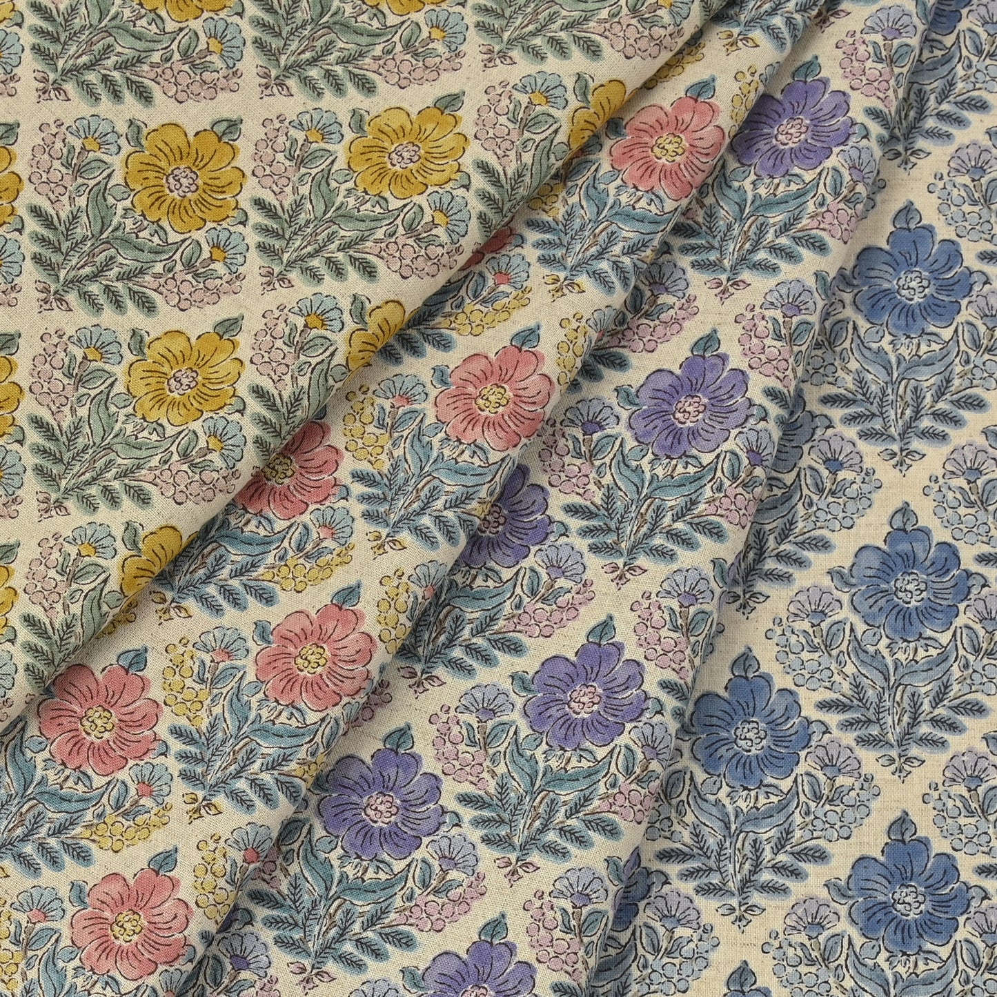 Posey Wallpaper Flower YGA-69060-2 Sheeting