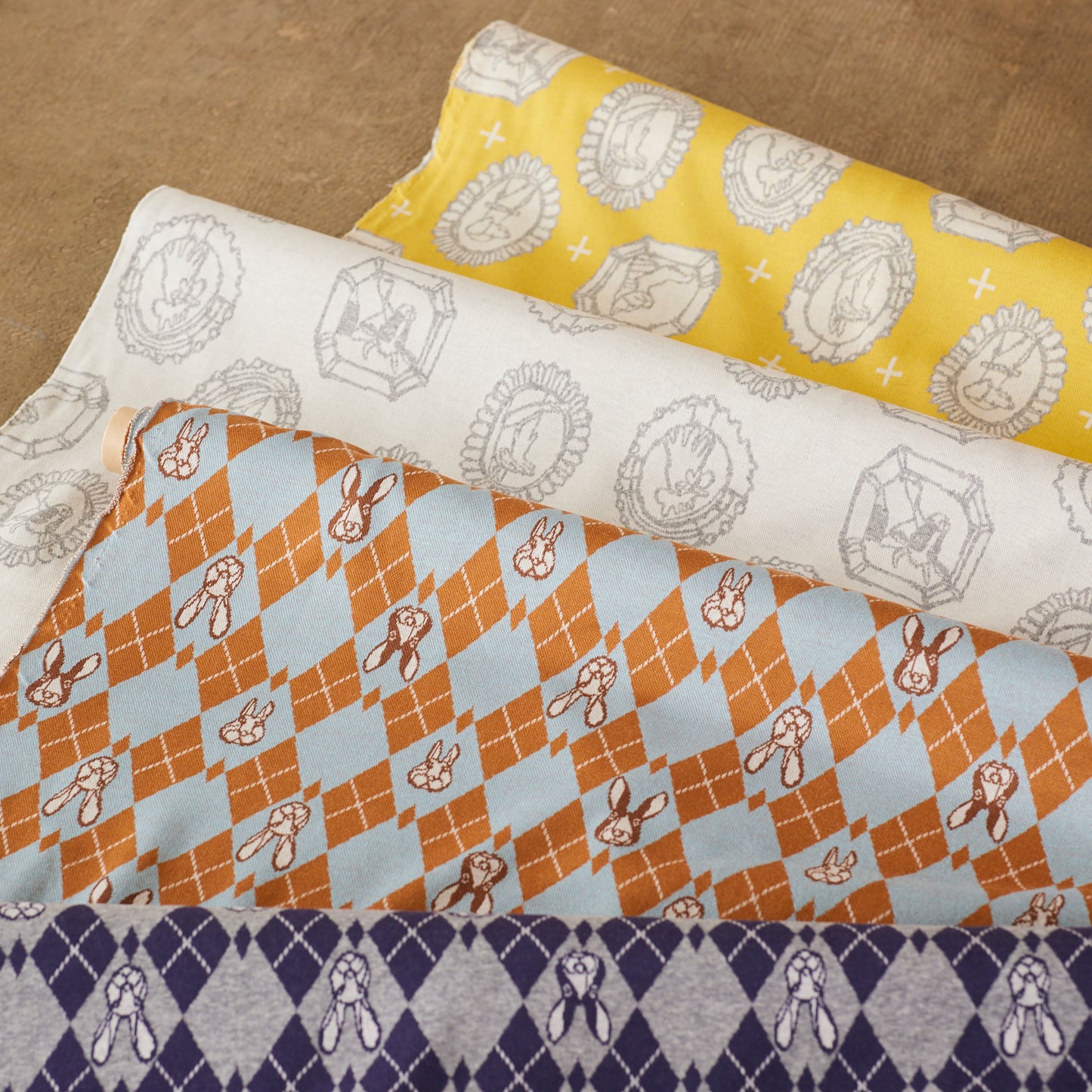 HAyU fabric Rabbit Argyle Knit Jacquard EGX-7711-1