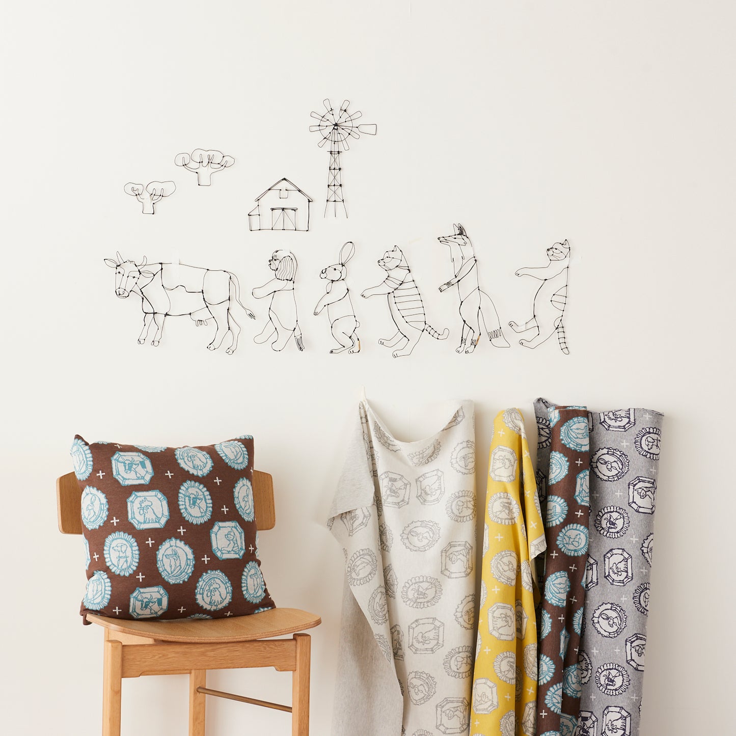 HAyU fabric Flame Animals Knit Jacquard EGX-7711-2