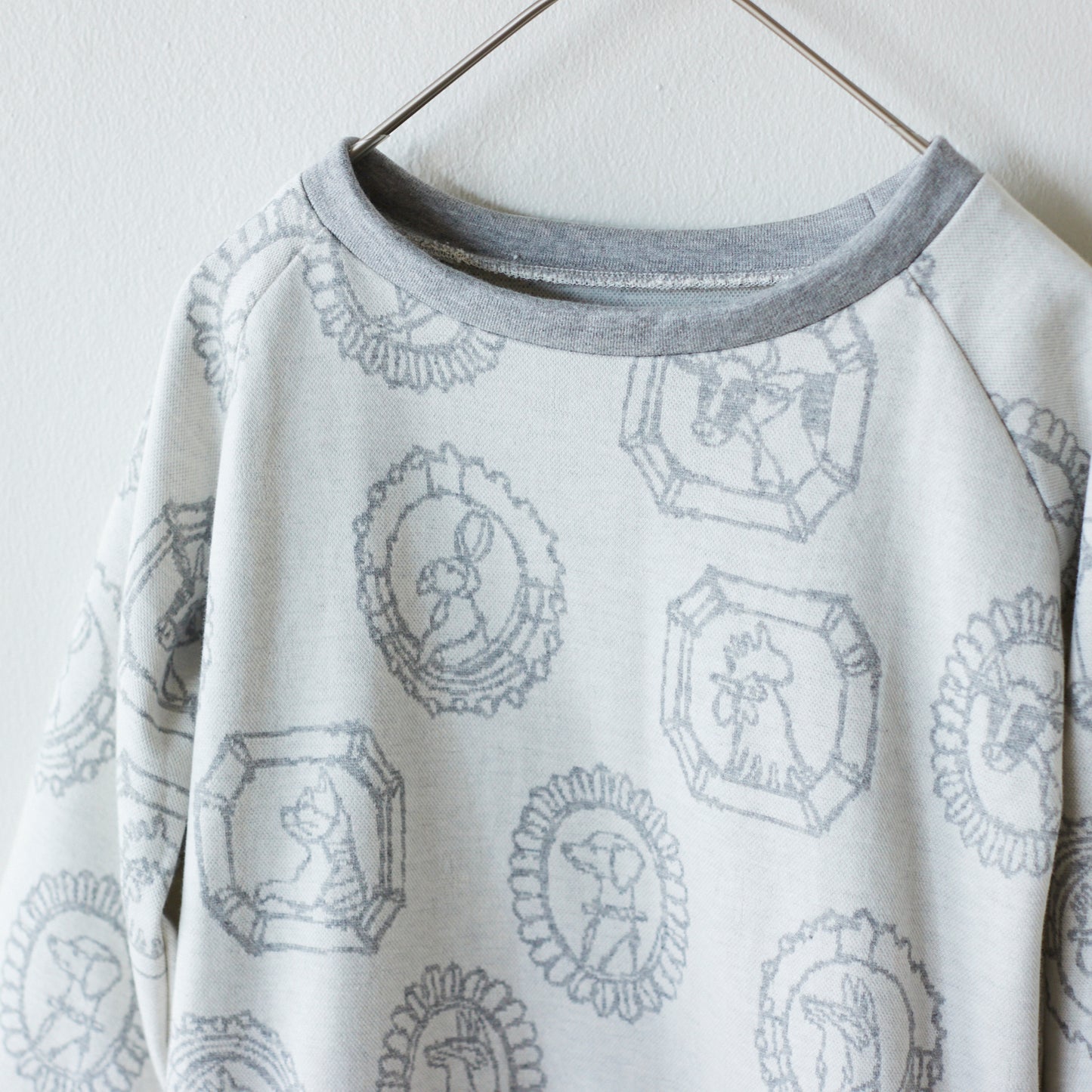 HAyU fabric Flame Animals Knit Jacquard EGX-7711-2