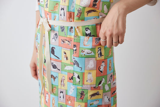 Paper Message Cats in Tiny Room Sheeting EGXA-8006-1