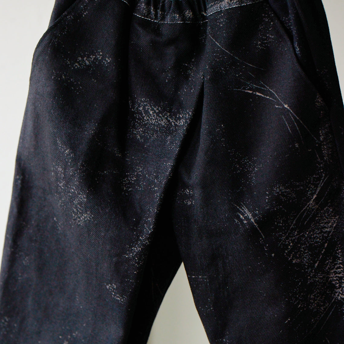 nani IRO Yes! Tableau Cotton Herringbonenani IRO Yes! Tableau Cotton Herringbone