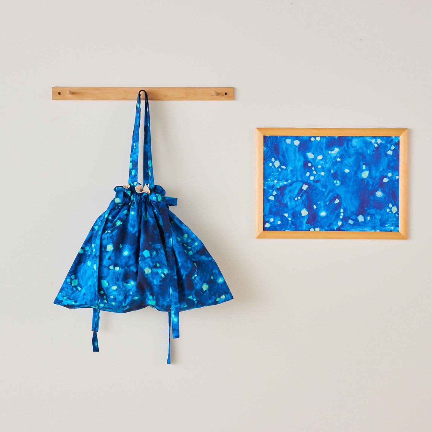Paper Message "Winter Triangle" Muslin, Sheeting