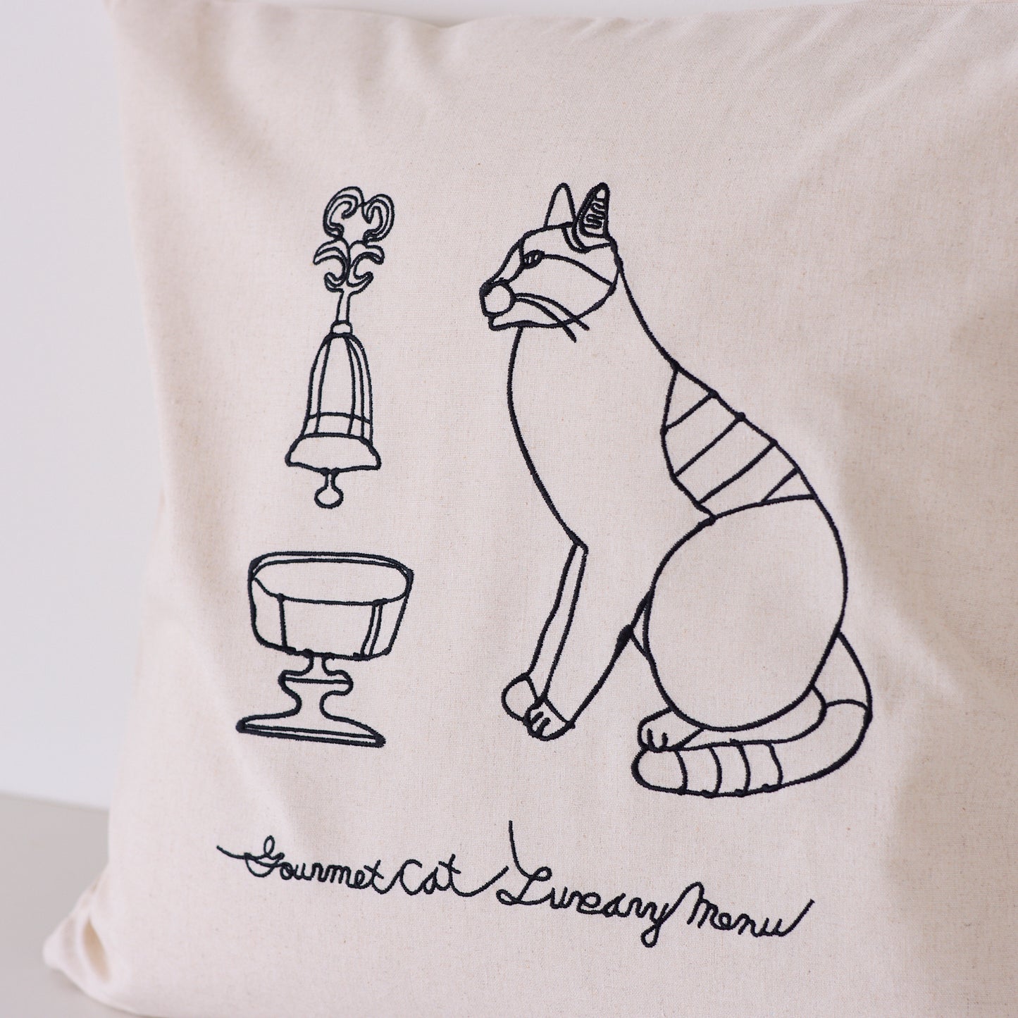 [Product] +HAyU Cushion Cover