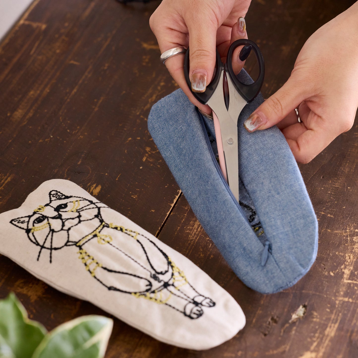 [Product] +HAyU Pen Case