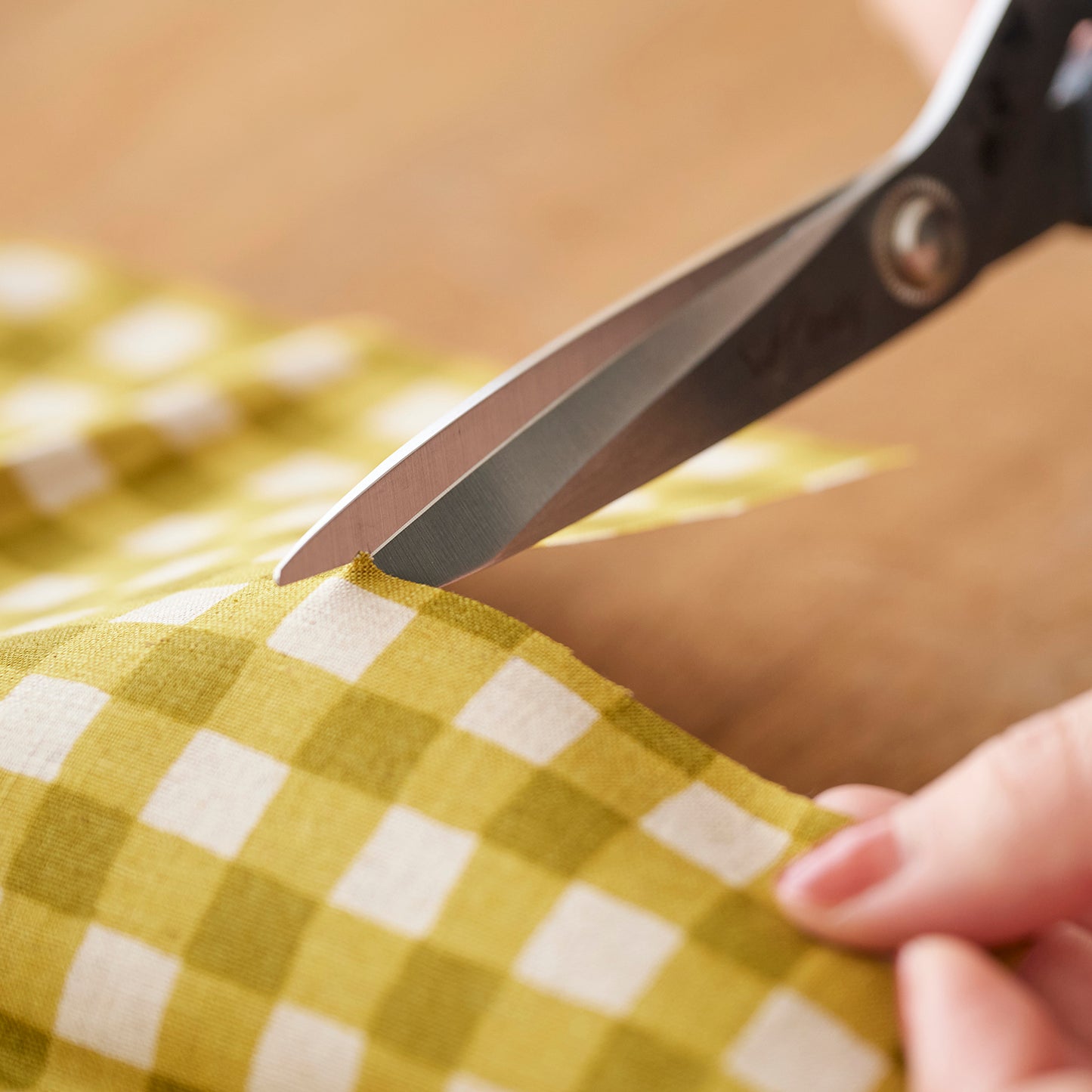 [Product] bookhou Fabric Scissors Set