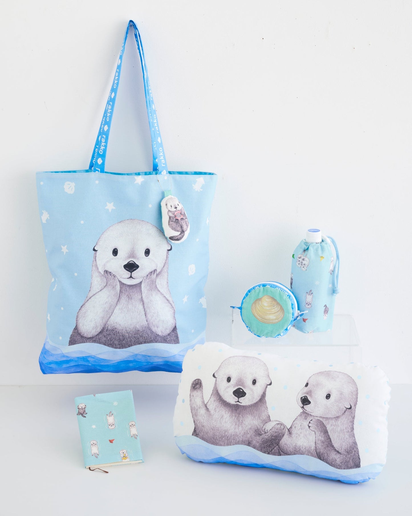 Animania Sea Otter Cotton Sheeting YPA-71040-1