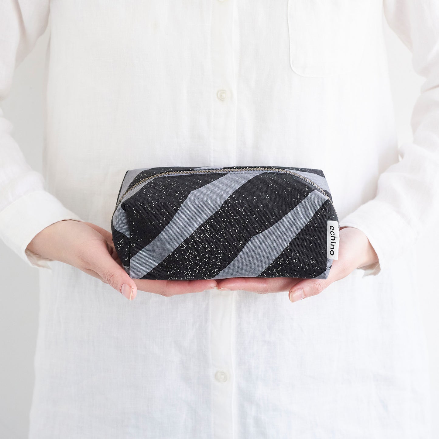 [Product] echino Square Pouch
