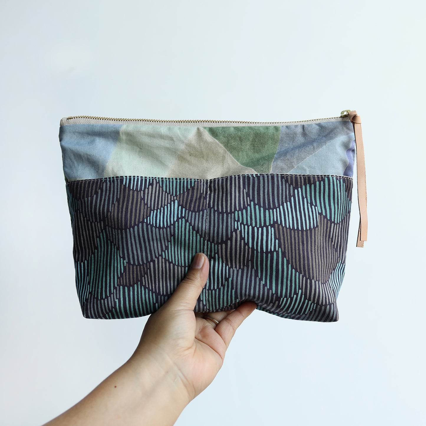 [Preorder Period: 12th March 2026] Pathway by Bookhou - Scallops Cotton Linen Sheeting EKX-1440-3