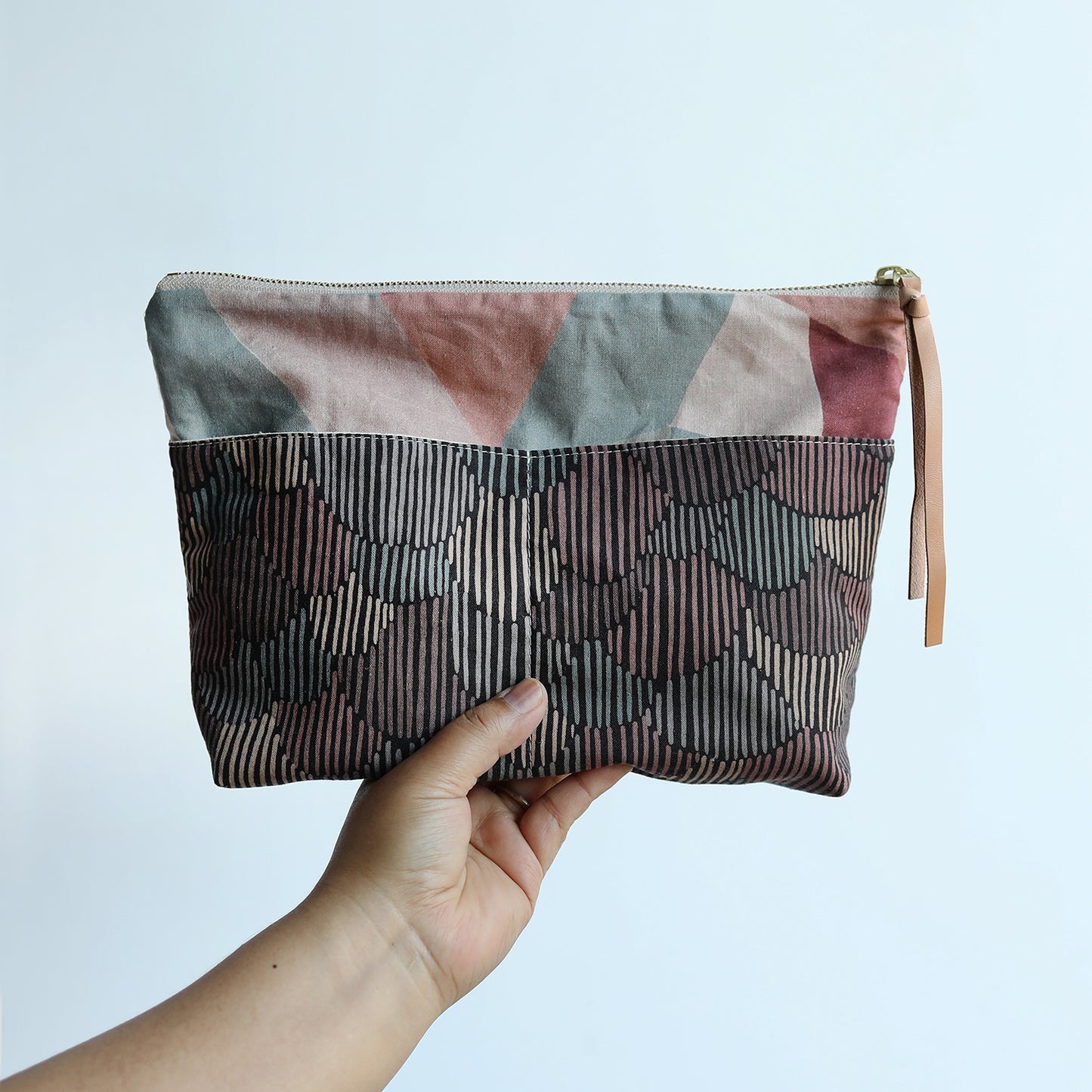 [Preorder Period: 12th March 2026] Pathway by Bookhou - Scallops Cotton Linen Sheeting EKX-1440-3