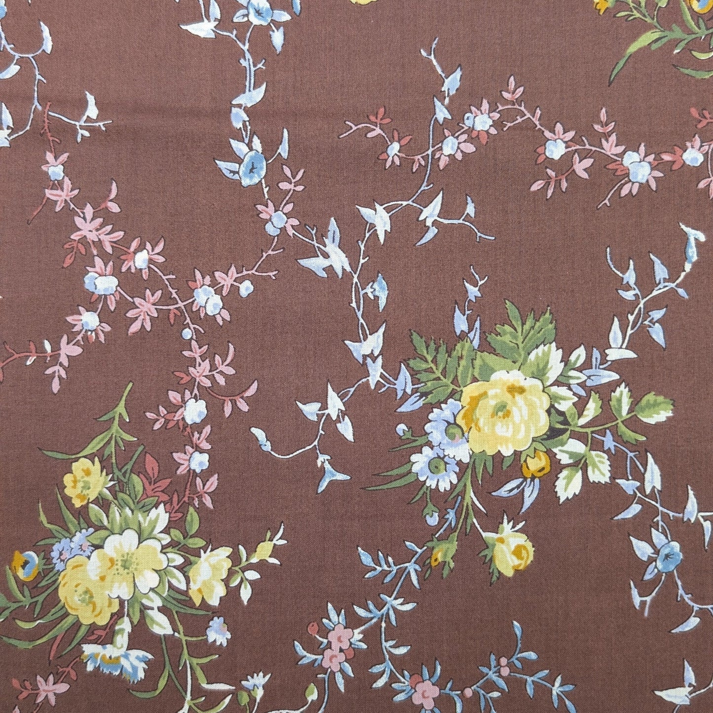 HOKKOH Rose Lawn 7027-600-2