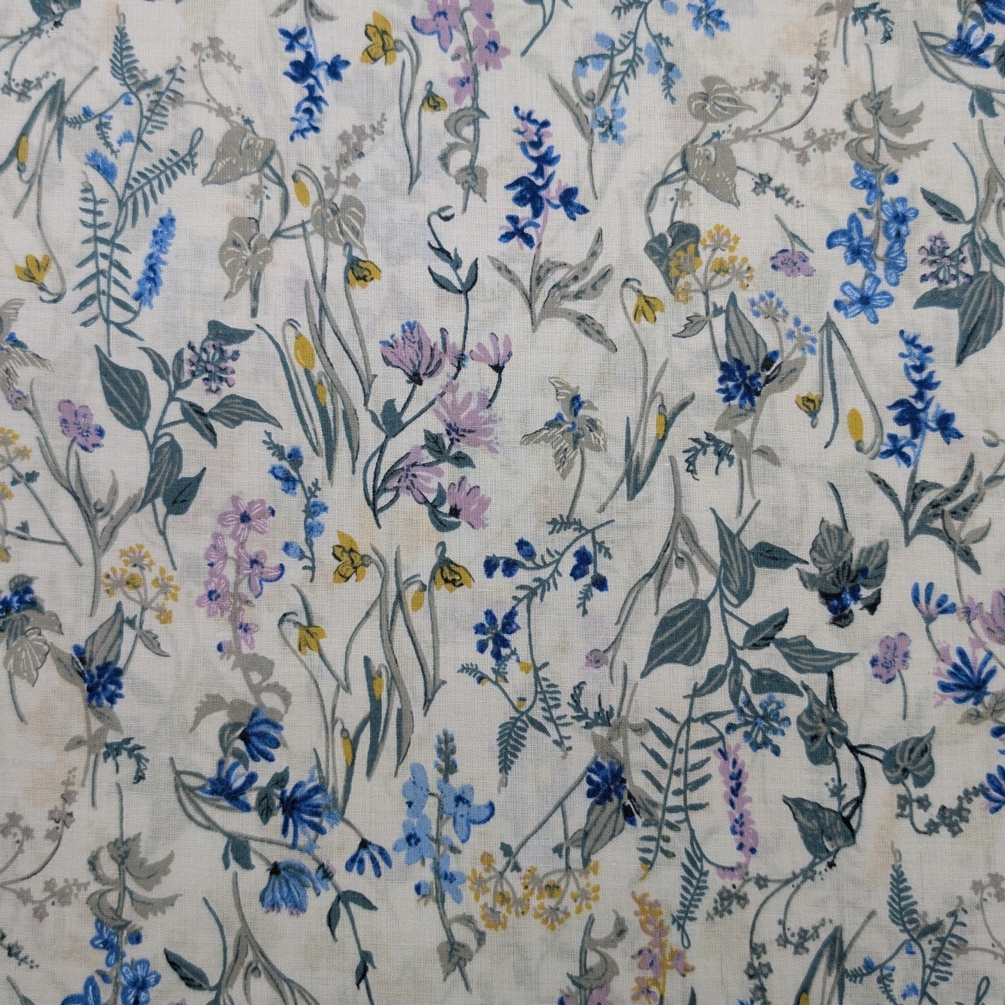 HOKKOH Floral Lawn 7026-1610-7