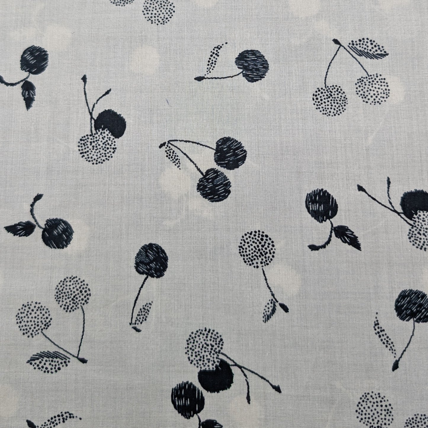 HOKKOH Cotton Lawn 7027-616-2